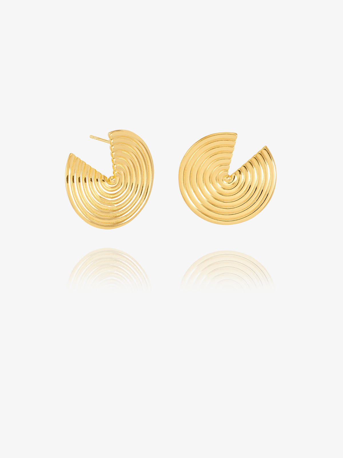 Front Facing Evolve Illusion Earrings